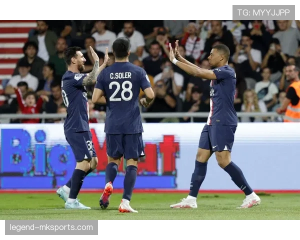 姆巴佩助攻频频助力巴黎圣日耳曼领跑积分榜，状态回升引关注