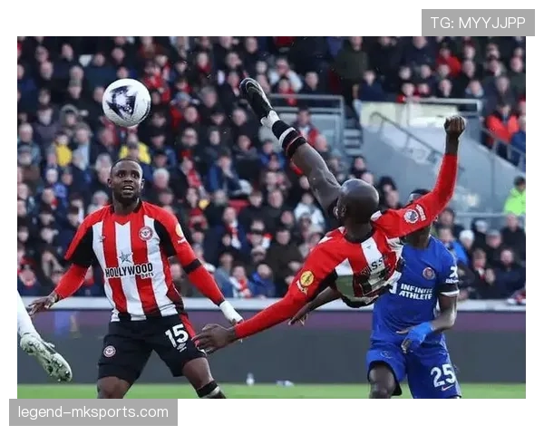 奥纳丘斩获英超首球，助球队稳健取胜迎关键胜利