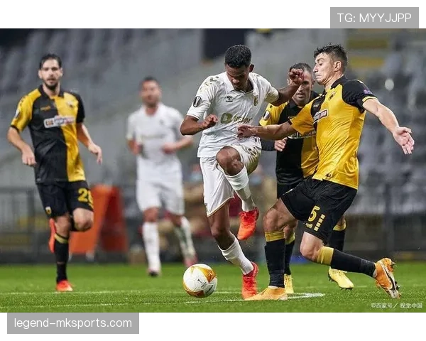 塞维利亚强势崛起，联赛表现持续提升迎来佳绩