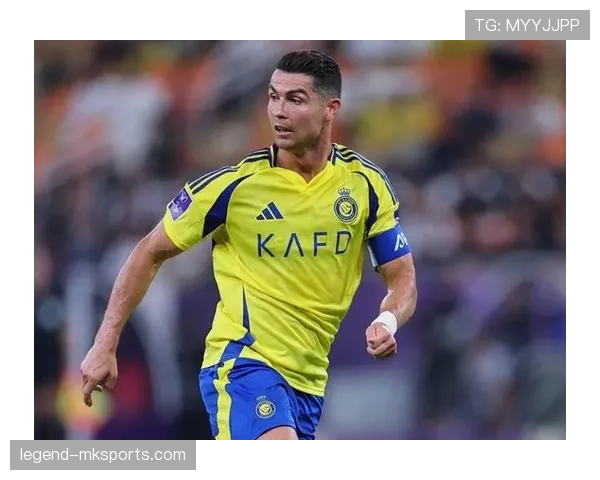 在对抗C罗体系下伊布射门偏移与C罗更分散驱动趋势 在对抗C罗体系下伊布射门偏移与C罗更分散驱动趋势